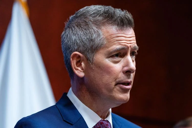 NASA Workers Rebuke ‘Rapid and Wasteful Changes’ in Scathing Letter: A Deep Dive into the Voyager Declaration